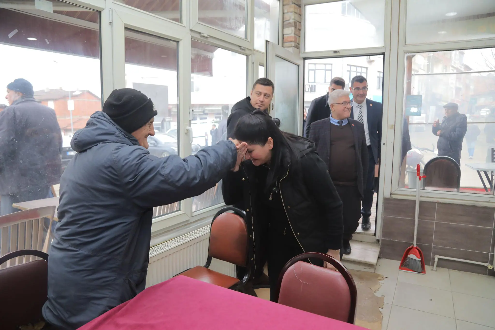 BAŞKAN GENCAN, YILDIRIM’DA MAHALLE ZİYARETLERİNİ SÜRDÜRDÜ galeri görseli